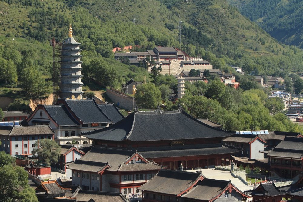 Đại Bảo Tháp Viện Gây Ấn Tượng Với Kiến Trúc Độc Đáo