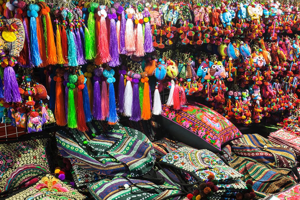 Khám Phá Chợ Đêm Trong Không Khí Dễ Chịu Cuối Năm