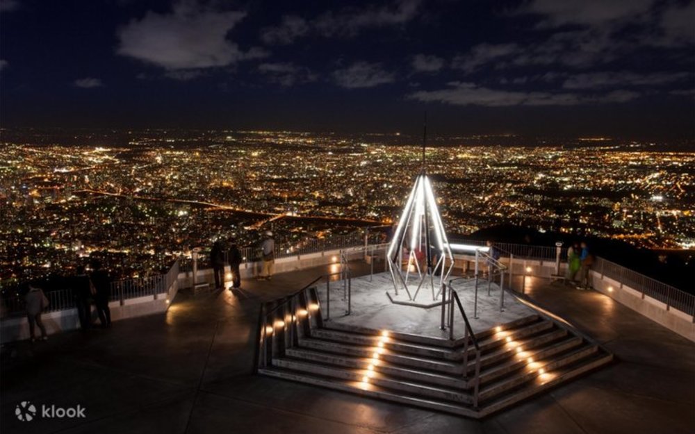 Khu Trượt Tuyết Mount Moiwa Ropeway