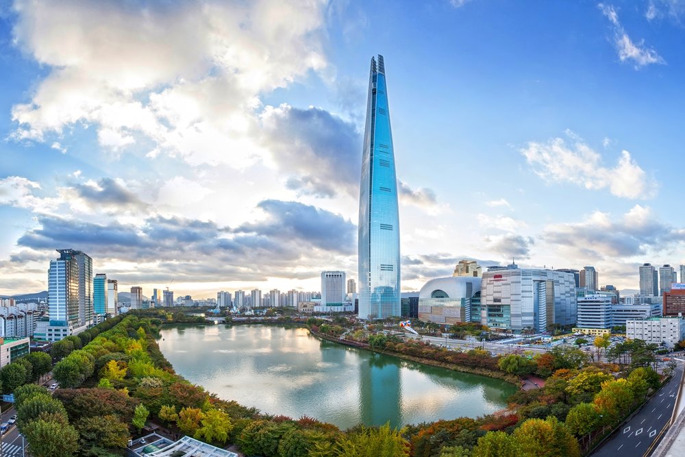 Lotte World: Tổ Hợp Giải Trí Độc Đáo Giữa Lòng Seoul