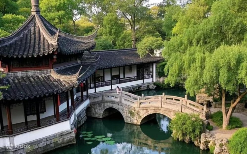 Trung Viên – Khám Phá Trái Tim Xanh Mát Của Chuyết Chính Viên