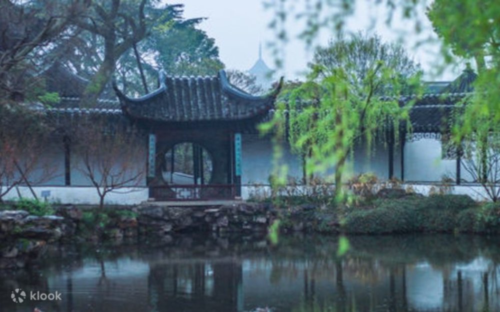 Dữ Thùy Đồng Tọa Hiên – Ngắm Trăng, Đón Gió Và Thả Hồn Theo Thiên Nhiên