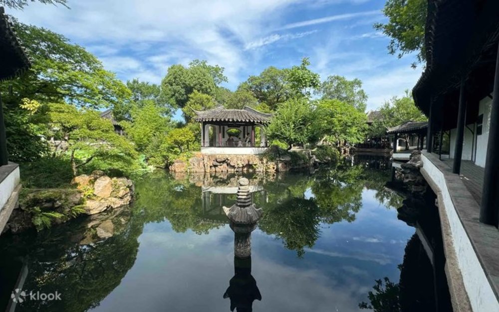 Giá Vé Tham Quan Chuyết Chính Viên Bao Nhiêu?