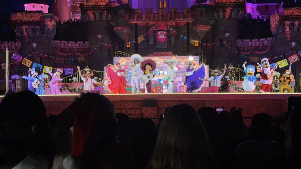 20周年の香港ディズニーランドのクリスマスへ！　ディズニー・クリスマス・ライブ・イン・コンサート　リメンバー・ミー