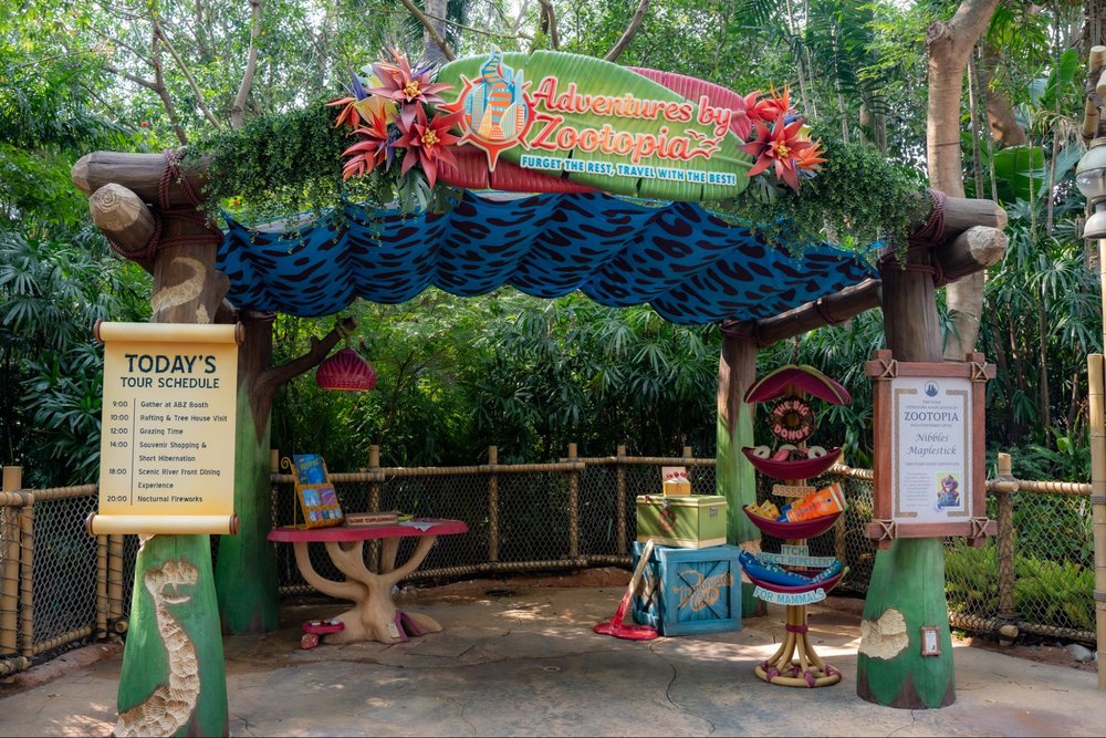 20周年の香港ディズニーランドのクリスマスへ！　ズートピア　門