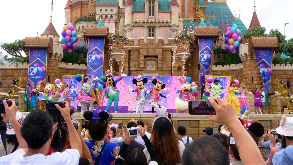 20周年の香港ディズニーランドのクリスマスへ！　お城　ショー