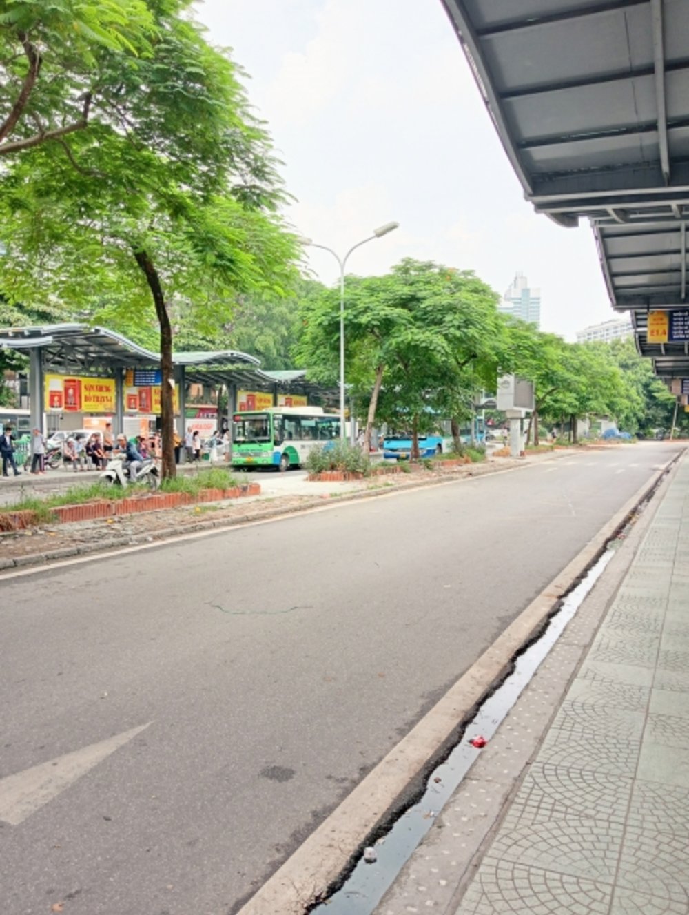 ハロン湾 行き方 路線バス