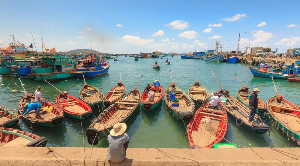 Ngày 2: Làng Chài Hàm Ninh – Khám Phá Nam Đảo Phú Quốc