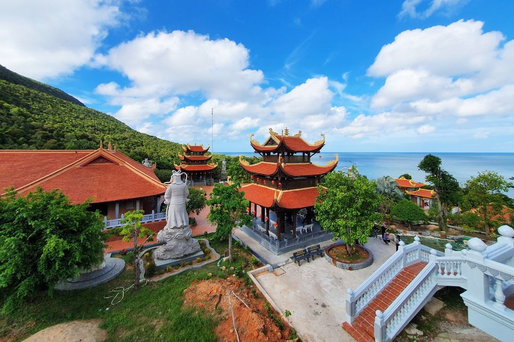 Ngày 2: Làng Chài Hàm Ninh – Khám Phá Nam Đảo Phú Quốc