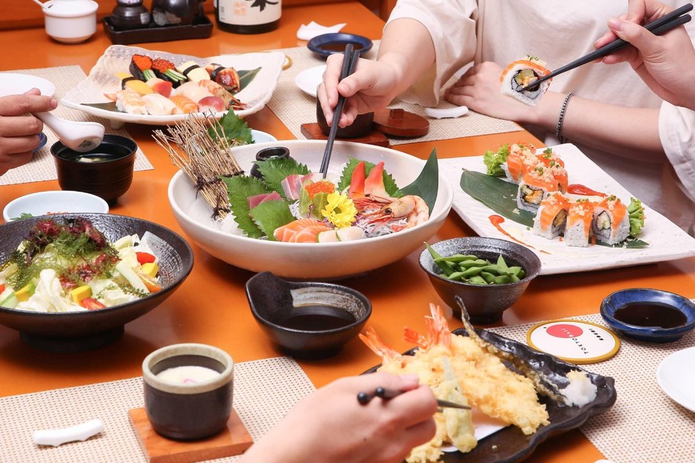 Ẩm Thực & Cà Phê Quanh Tháp Tokyo - Ăn Gì, Uống Gì Cho Đúng Điệu