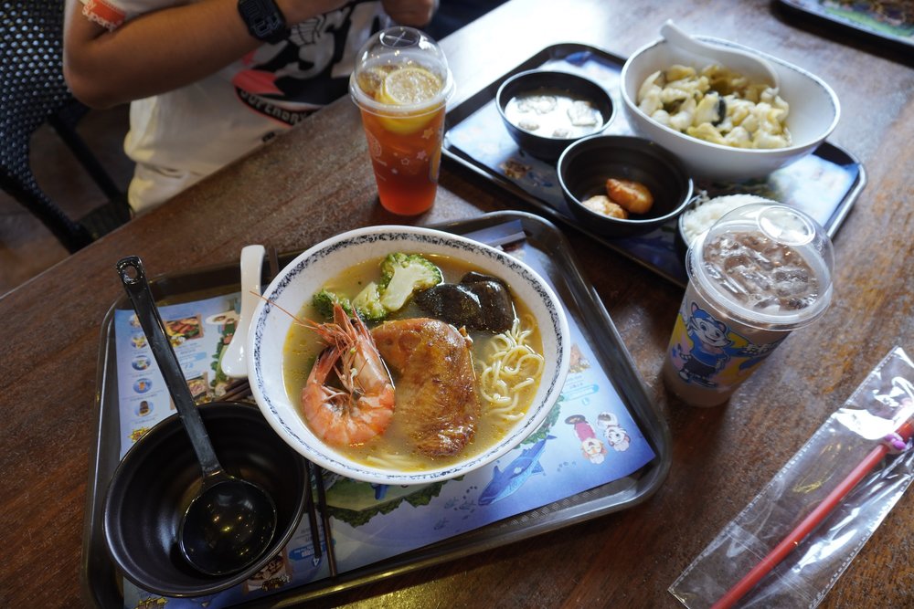 ร้านอาหารภายใน Chimelong Ocean Kingdom