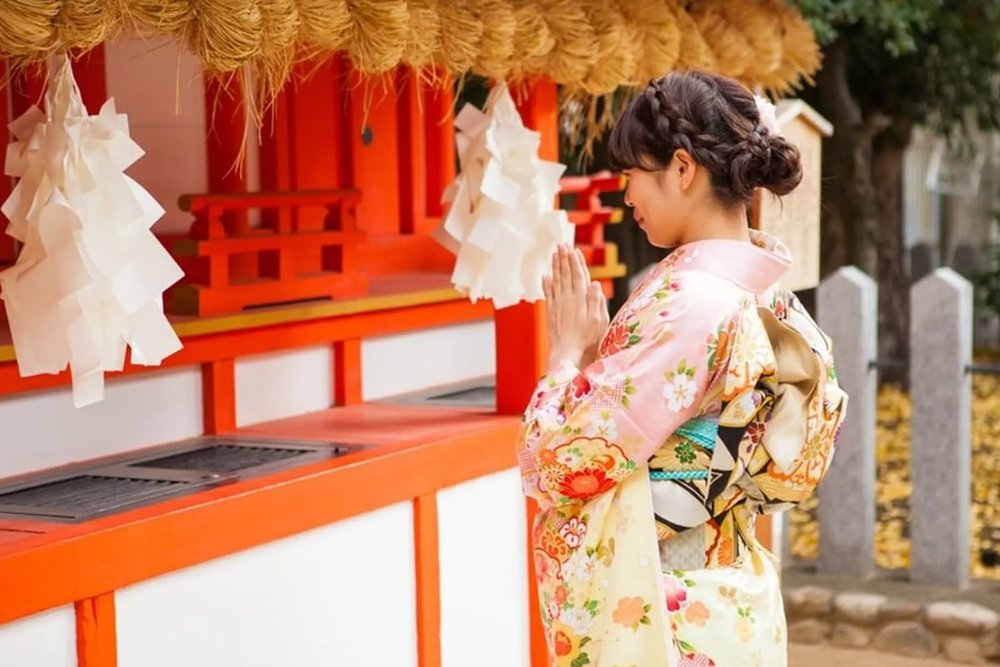 Meiji Jingu - Trải Nghiệm Tết Nhật Trang Nghiêm Giữa Lòng Tokyo