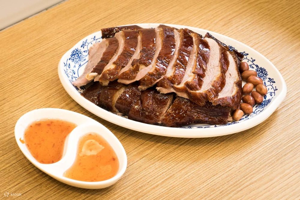 Ki's Roasted Goose – Ngỗng Quay Xông Khói Hương Cam Quýt