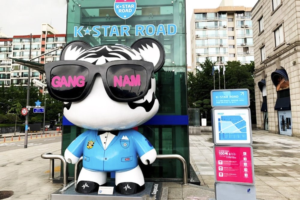 Buổi Tối - Check-in K-Star Road (Apgujeong) - Biểu Tượng Của Fan K-pop