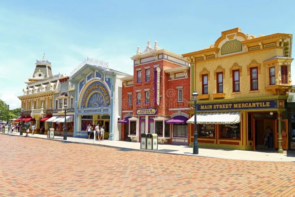 Khu Main Street