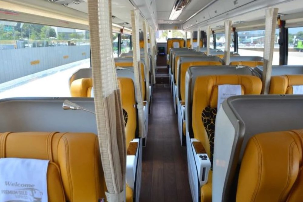 Premium - Hạng Ghế Sang Trọng Như Hạng Nhất Trên Máy Bay