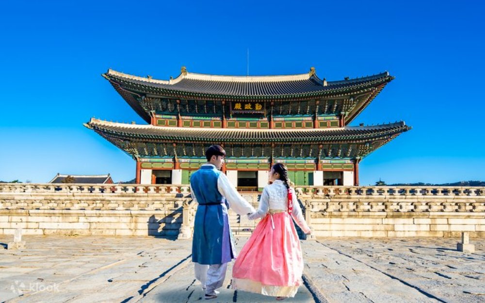Lịch Trình Khám Phá Gyeongbokgung Tinh Gọn Trong 2 Giờ