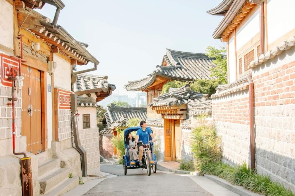 Tour Xe Lôi Ở Seoul - Tham Quan Seoul Chậm Rãi Nhất