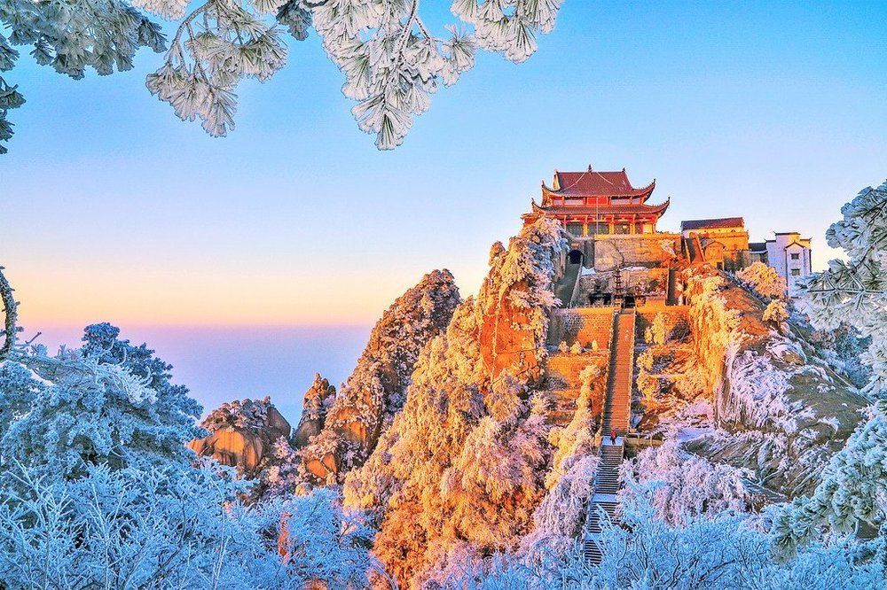 Săn Hoàng Hôn, Bình Minh Và Biển Mây Ảo Diệu