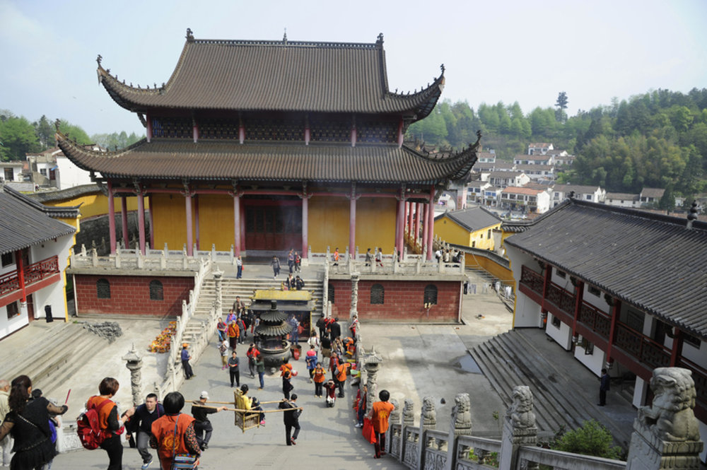 Ngôi Chùa Cổ Cam Lộ Tự