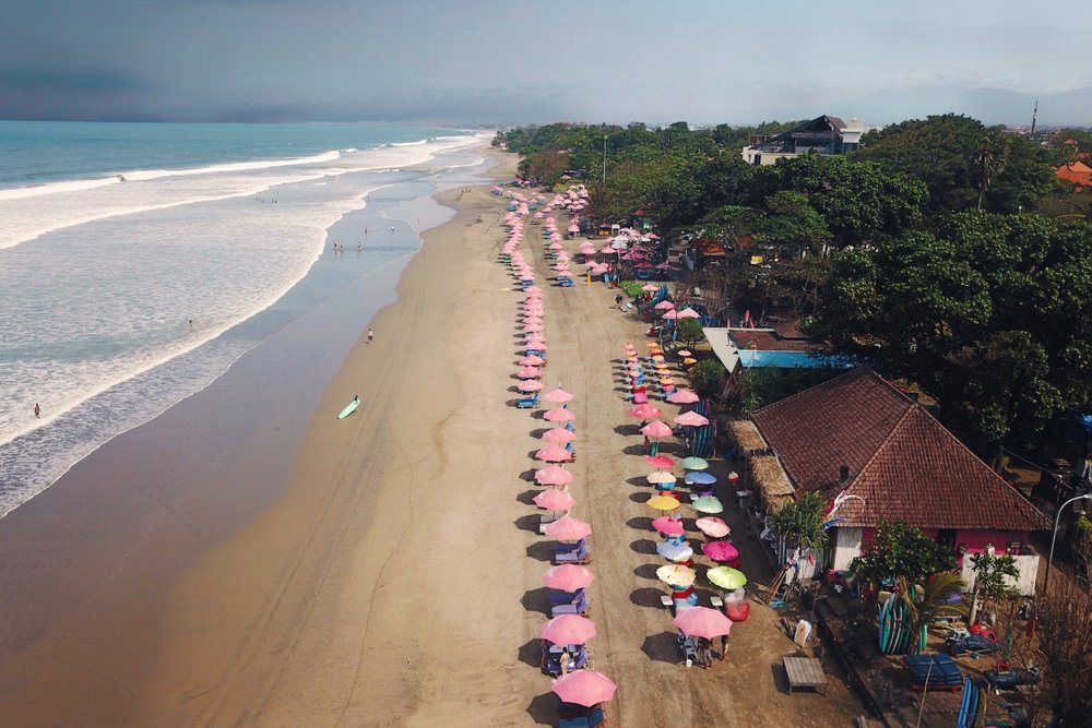 Bãi Biển Seminyak – Mua Sắm Và Cà Phê Sang Chảnh