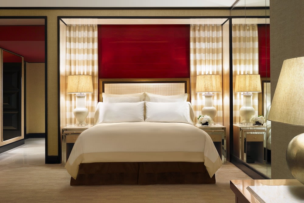 Luxury comfort in an Encore at Wynn rooms