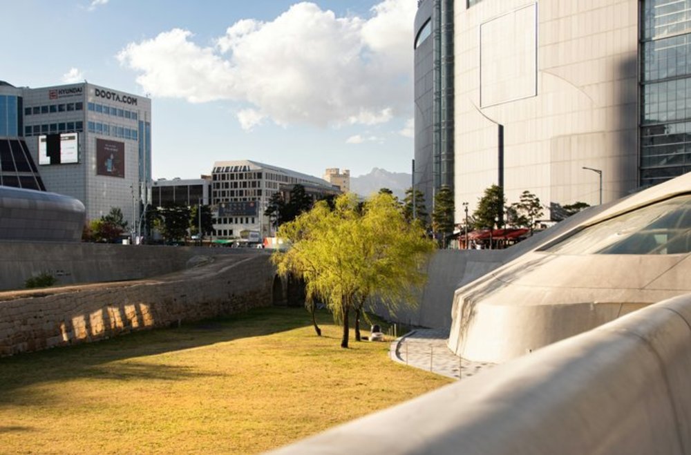 Dongdaemun Design Plaza  | Photo Credit: Klook