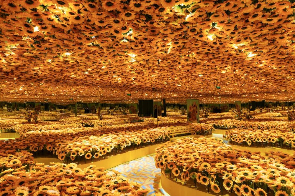 Sunflower-filled room inspired by Van Gogh’s Sunflowers  | Photo Credit: Klook