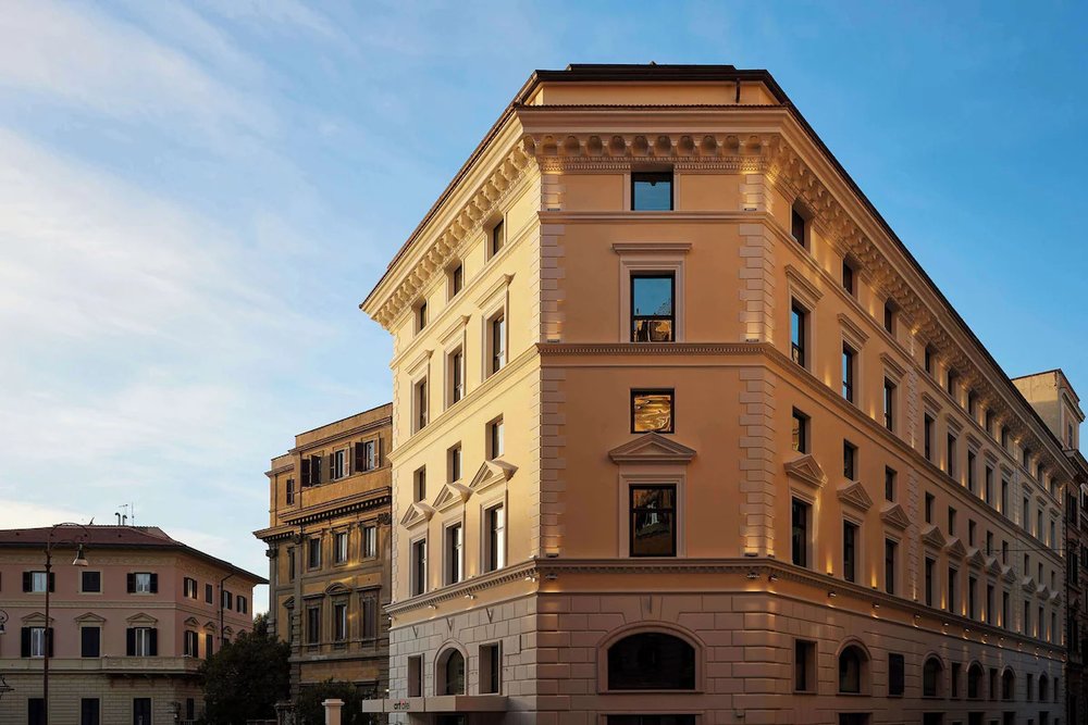Classic hotel building located in Rome city center near major attractions
