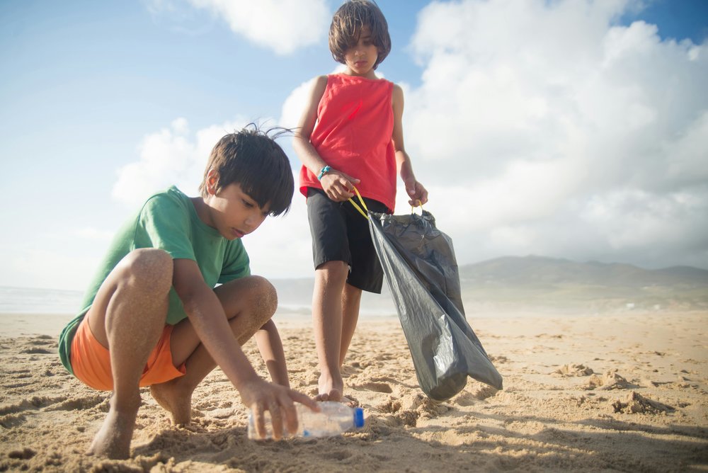 Cleaning Honolulu’s Beaches
