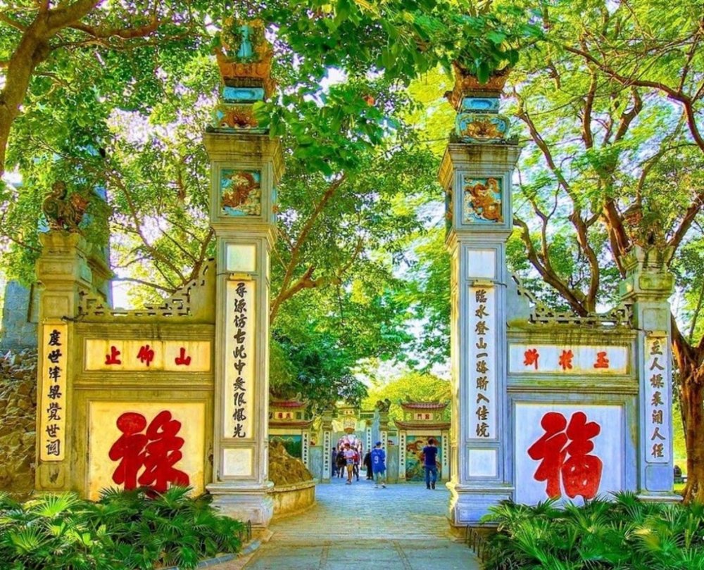 Phố Đi Bộ Hồ Gươm Và Khu Vực Phố Cổ Hà Nội