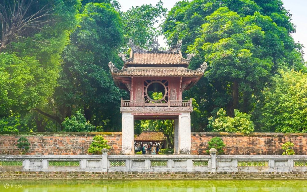 Văn Miếu Quốc Tử Giám 