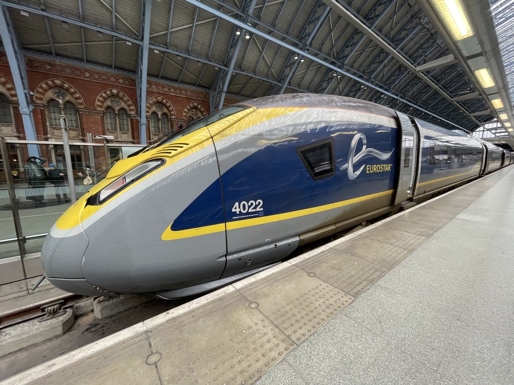 Eurostar train