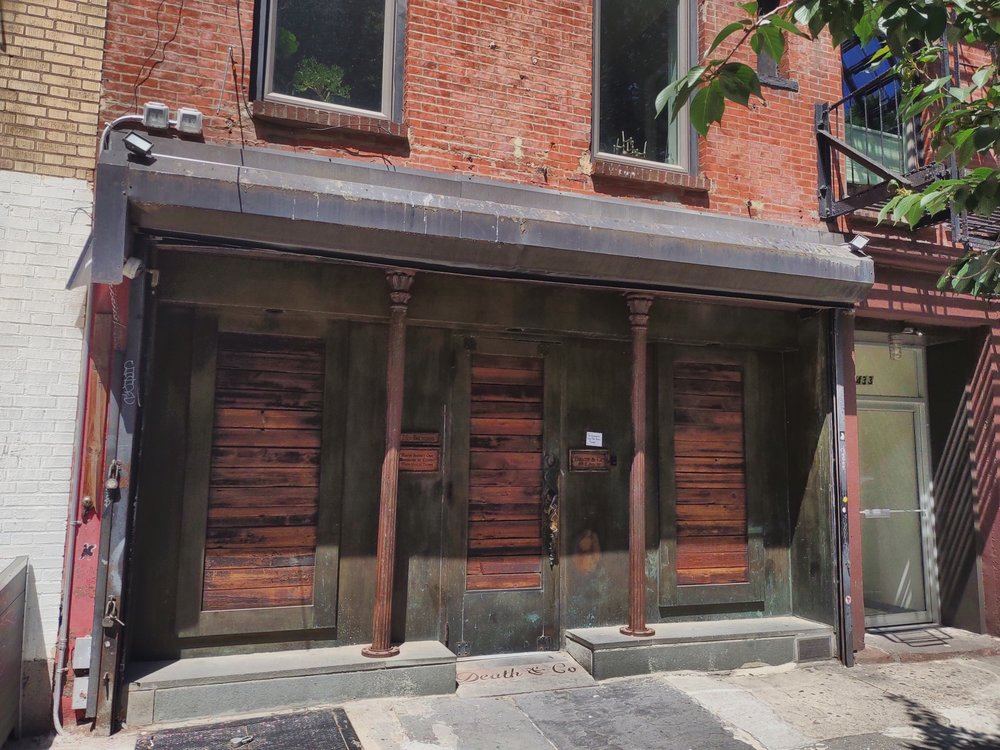 Death & Co Los Angeles | Photo Credit: Wikimedia Commons