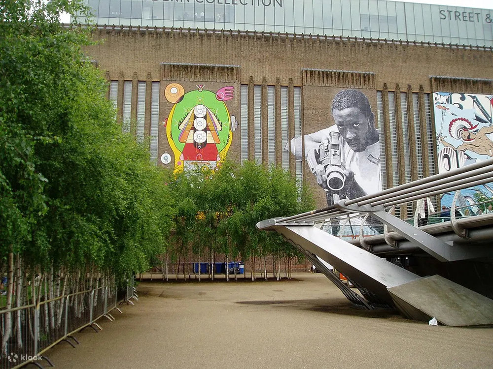 Exterior of the Tate Modern gallery