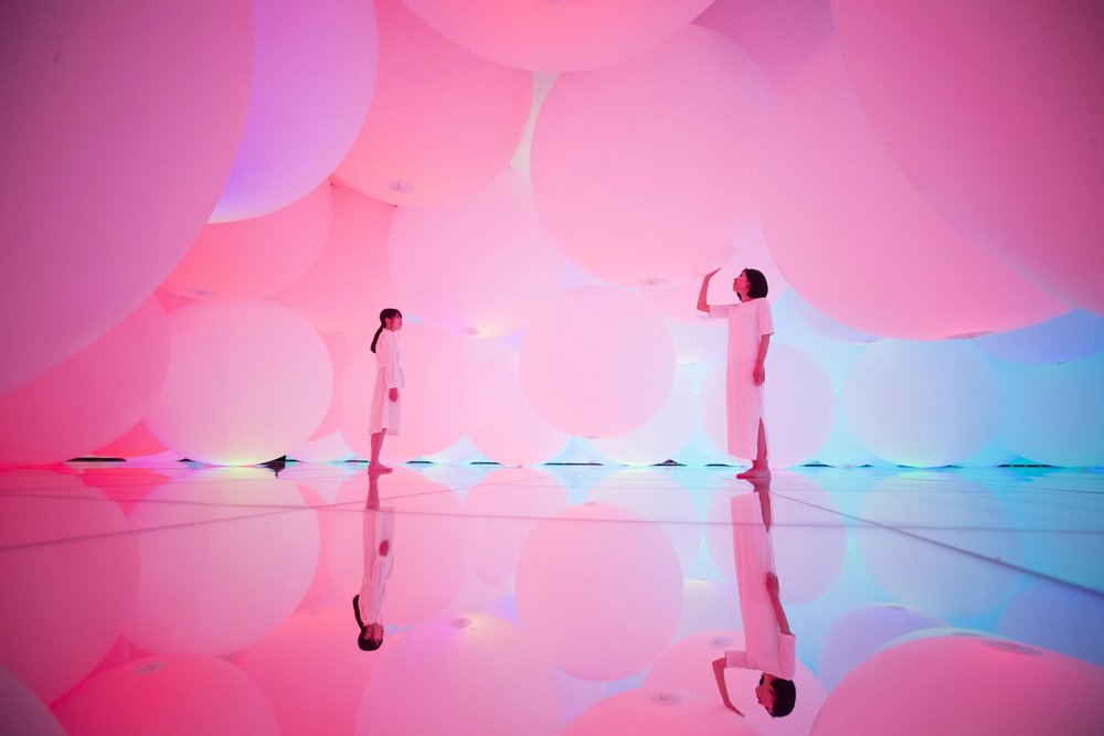 teamLab Planets: Lạc Bước Vào Vũ Trụ Ánh Sáng