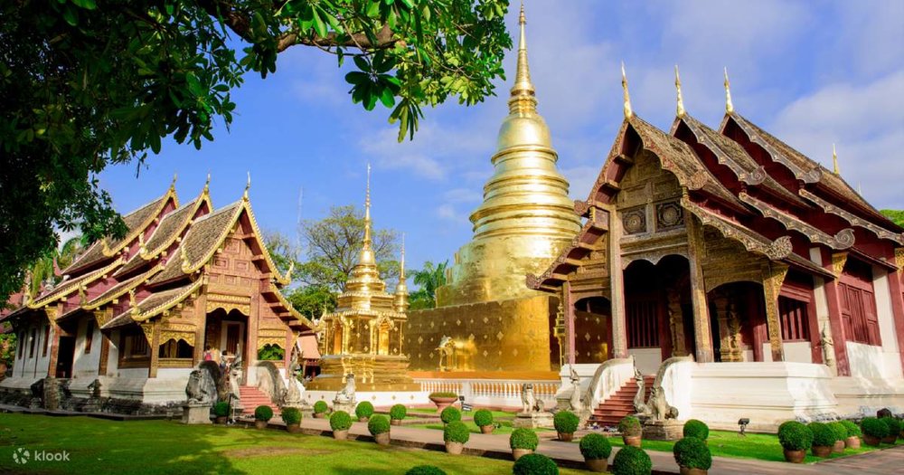 Dạo Quanh Phố Cổ - Ghé Thăm Wat Phra Singh Và Wat Chedi Luang