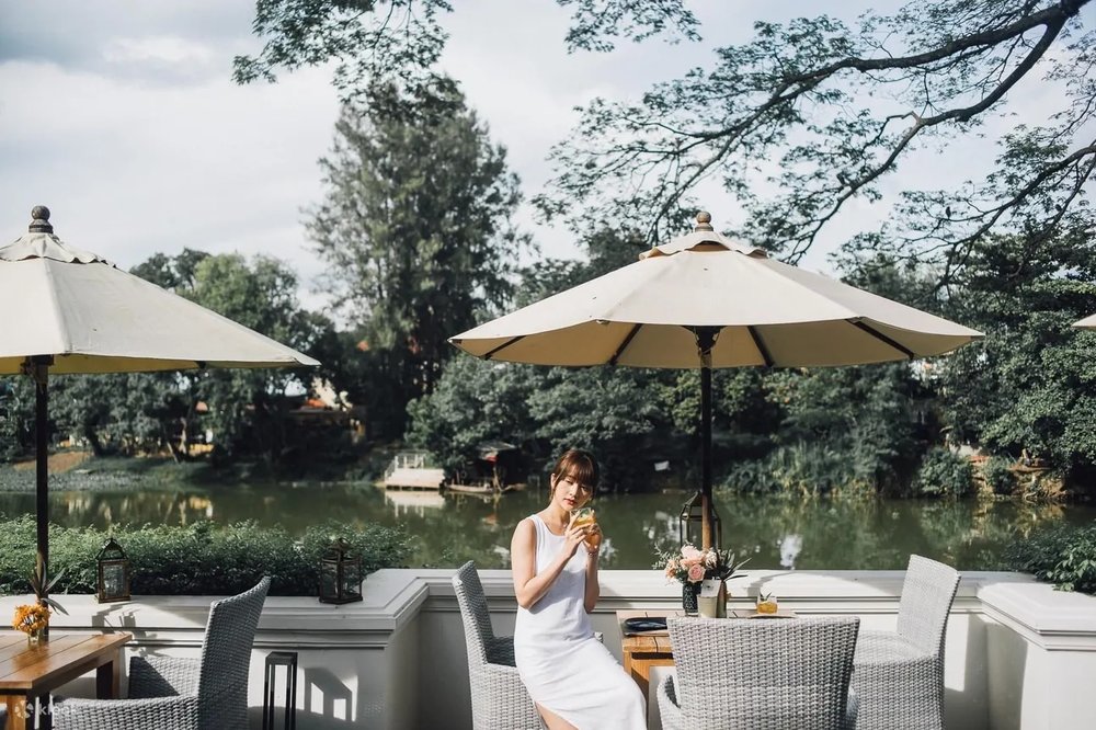 Trải Nghiệm Gallery Và Quán Cà Phê Phong Cách Lanna