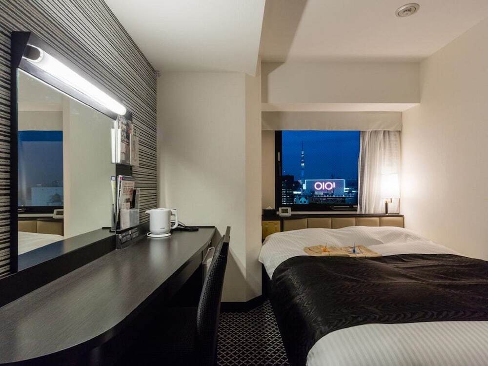 Guest room at APA Hotel Keisei Ueno-Ekimae Tokyo