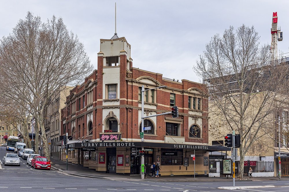 Outside a hotel in Surry Hills | Photo from Bidgee on Wikimedia