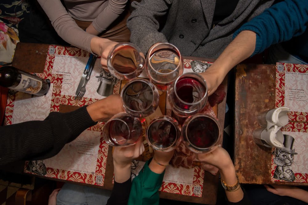 Traditional Tuscan wine toast 