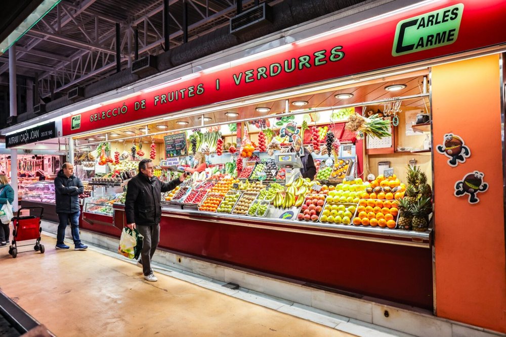 Take a look at the market near Gaudi’s masterpiece | Photo from Mercat de la Sagrada Família