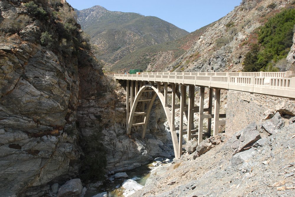 Canyon views at the Bridge to Nowhere trail