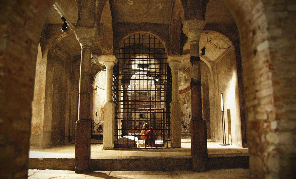 Cripta San Sepolcro | Photo Credit: Wikimedia Commons