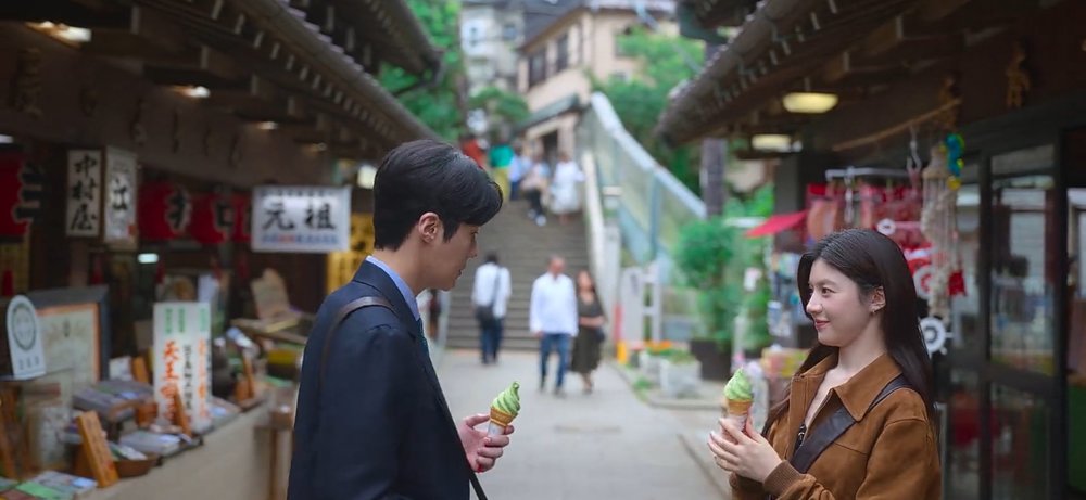 Enoshima Benzaiten Nakamise Dori Can This Love Be Translated Klook my