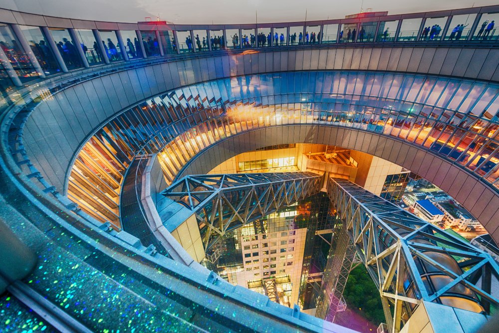Tour Hoàng Hôn Lãng Mạn: Đài Quan Sát Umeda Sky Building & Vườn Treo Giữa Trời