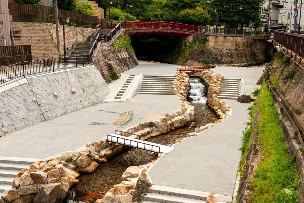 Tour Nghỉ Dưỡng: Tắm Suối Khoáng Arima Onsen & Săn Đồ Hiệu Tại Outlet
