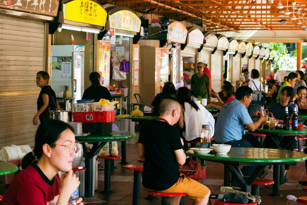 Trưa (12:30-14:00) - Ăn Trưa, Uống Trà Và Nghỉ Ngơi 