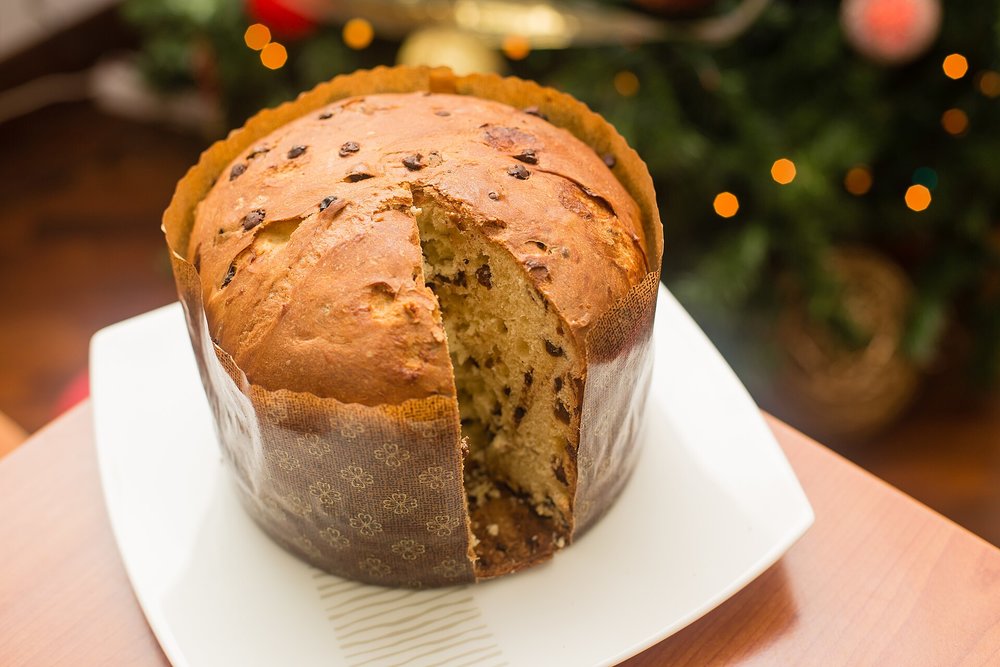 Panettone, a classic Milanese sweet bread with dried fruits | Photo Credits: Nicola on Wikimedia