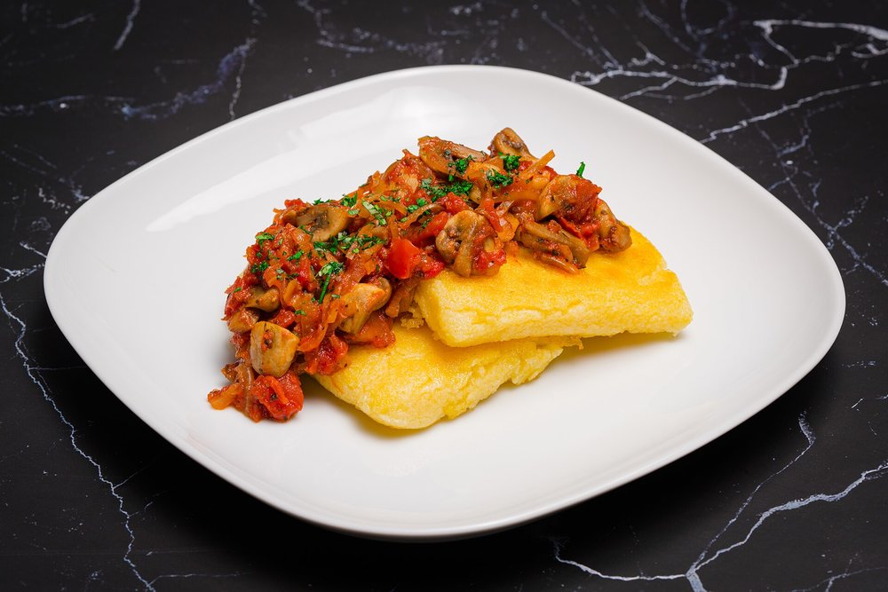 Fried polenta, crisp on the outside and soft in the middle | Photo Credits: やましこ on Wikimedia